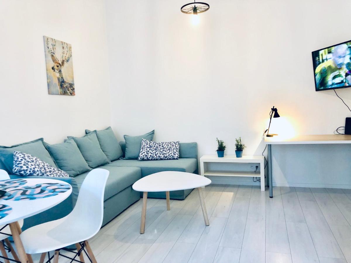 شقة Apartament Delux 2 Legnica Ul. Kominka 16 المظهر الخارجي الصورة