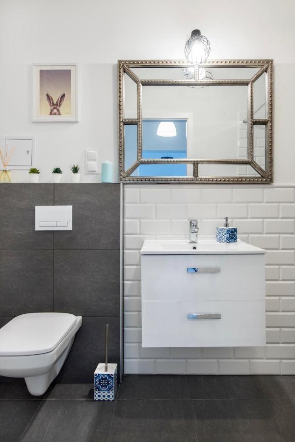 شقة Apartament Delux 2 Legnica Ul. Kominka 16 المظهر الخارجي الصورة